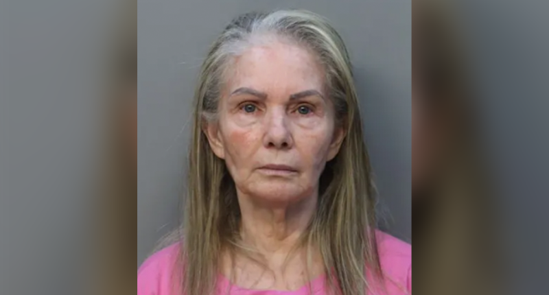Florida woman stole thousands during tarot card readings, spiritual cleansings scam: report