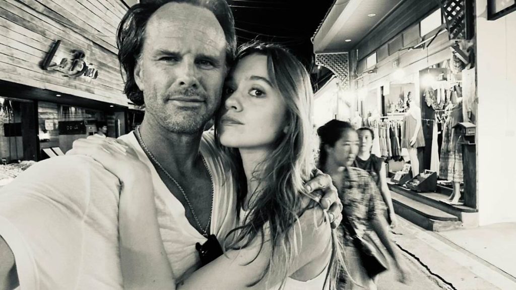 Has Walton Goggins BLOCKED Aimee Lou Wood on Instagram?