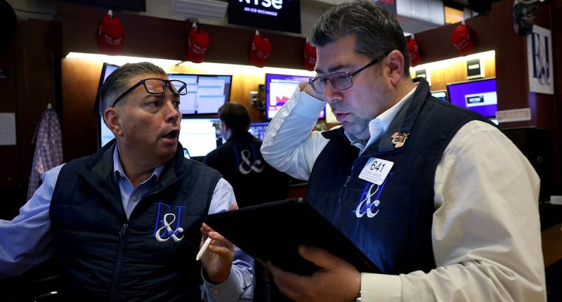 Hedge funds hit by Lehman-style MARGIN CALLS sparking doom loop fears
