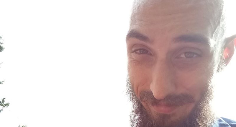 Jaw-dropping photo of suspect arrested for torching governor's mansion