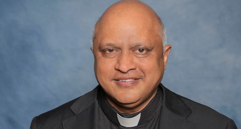 Kansas Catholic priest dies after being shot at his church's rectory, leaving parish in 'state of shock'