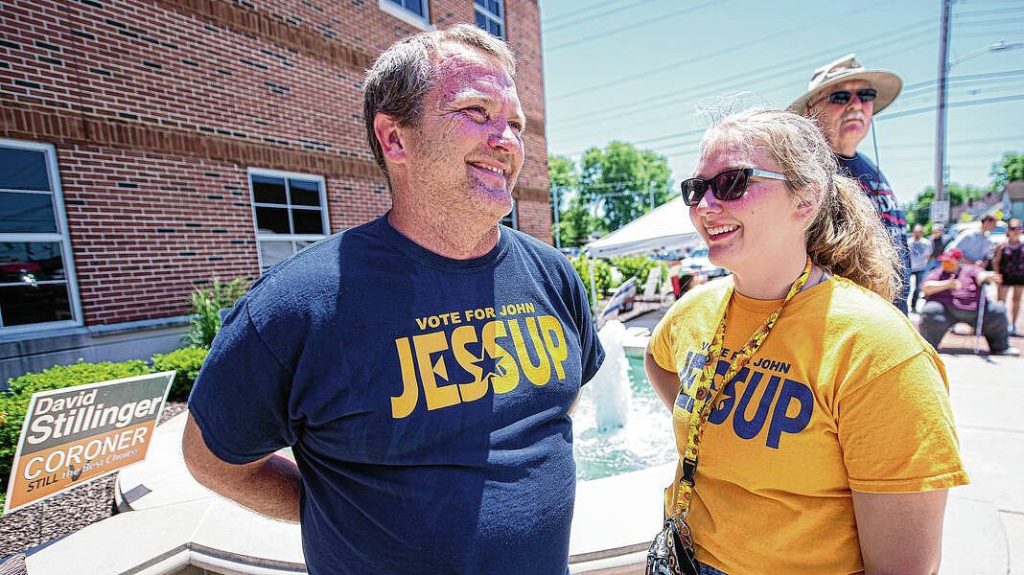 Lawmaker dad jailed for unspeakable Vegas act on daughter on her 21st