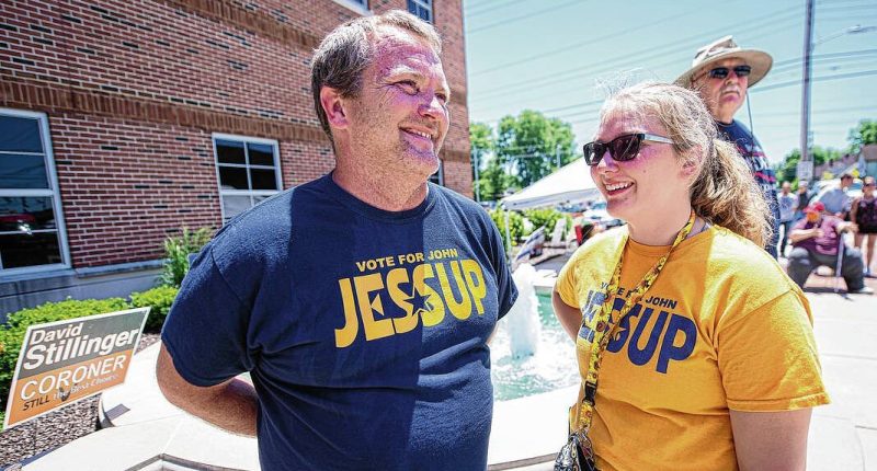 Lawmaker dad jailed for unspeakable Vegas act on daughter on her 21st