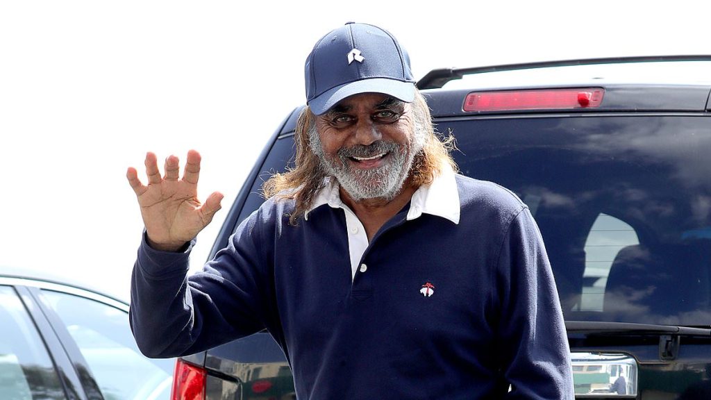 Legendary singer talks ongoing health decline ahead of 90th birthday