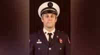 Man charged with murder after blaze he allegedly set kills Chicago fire captain
