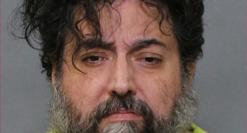Missing teen girl found hiding in sex offender's closet