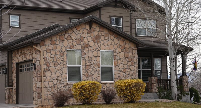 Moment distraught husband realizes police believe he killed his wife