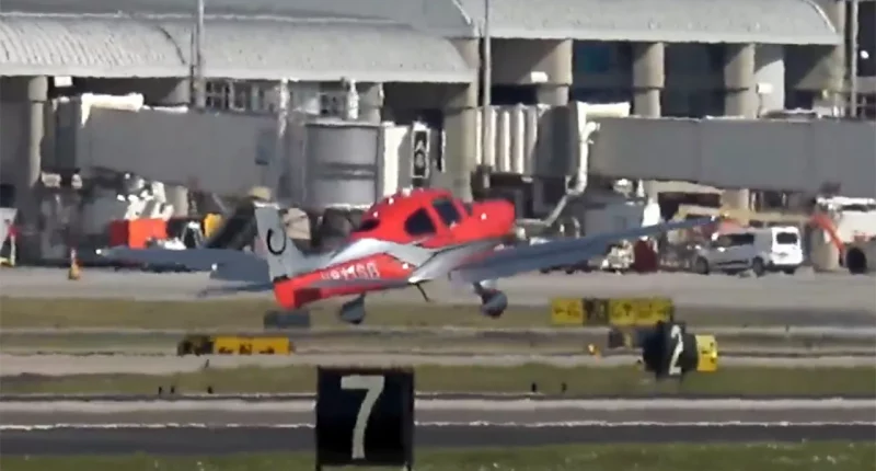 Plane bounces on Tampa airport runway while trying to land, video shows