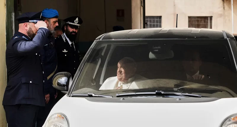Pope Francis visits Rome prison during Holy Week