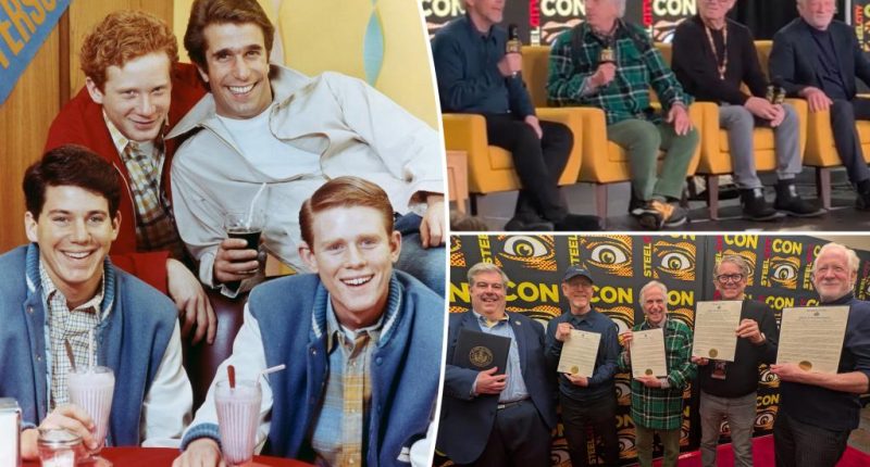Ron Howard, Henry Winkler reunite with 'Happy Days' co-stars after 50 years