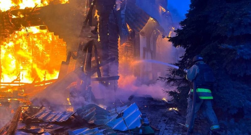 Russian attacks on Ukraine intensify in make-or-break week for peace talks