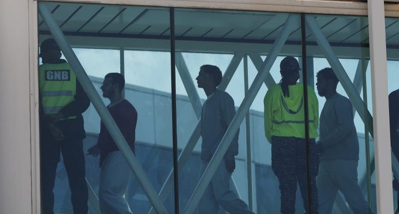 Supreme Court blocks, for now, new deportations under 18th- century wartime law