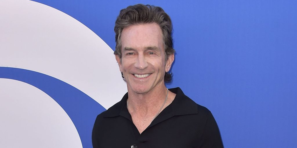 Survivor's Jeff Probst Reveals Why The Show Decided To 'Back Off' Combat Challenges