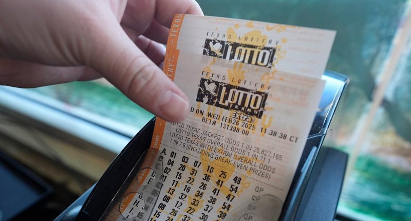 Texas Lottery executive director resigns amid multiple investigations