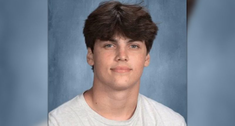 Texas track meet stabbing suspect told responding officer he 'did it': docs
