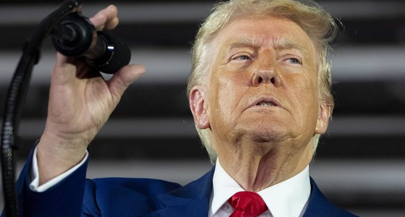 Trump tears into 'lunatic' enemies trying to impeach him