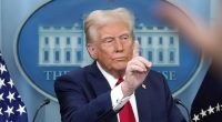 Trump's astonishing late night phone call to political reporters