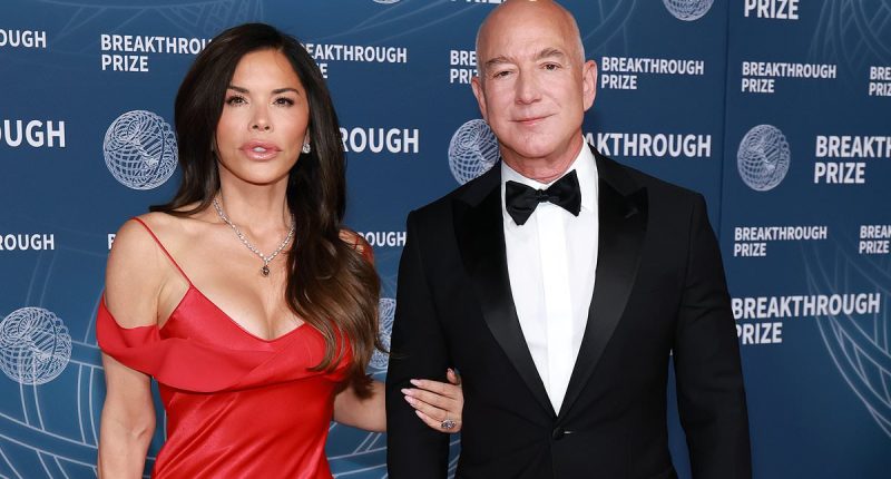 Zuckerberg, Gates, Bezos and Murdoch at 11th Breakthrough Prize awards