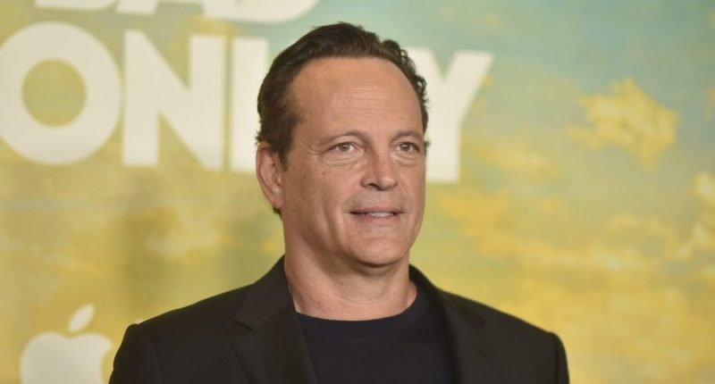 'White House Crashers': Vince Vaughn visits Oval Office