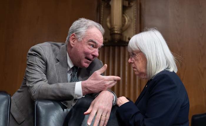 A Senate vote to reverse Trump's tariffs on Canada is testing Republican support