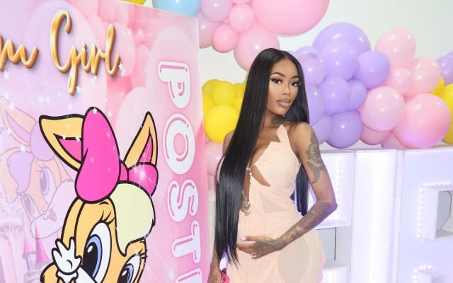 ASIAN DOLL HAS A LITTLE DOLL ON THE WAY: 'GIRL MOM'