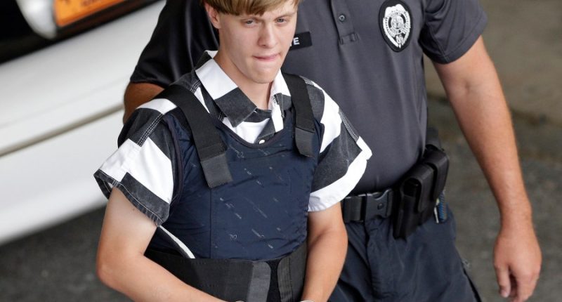 Attorneys for Dylann Roof file motion to vacate death sentence