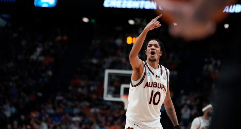 Auburn's Chad Baker-Mazara enters transfer portal