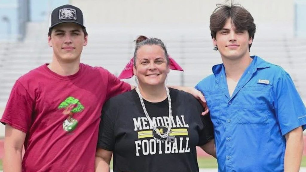 Austin Metcalf stabbing: Frisco mourns student-athlete's death at track meet