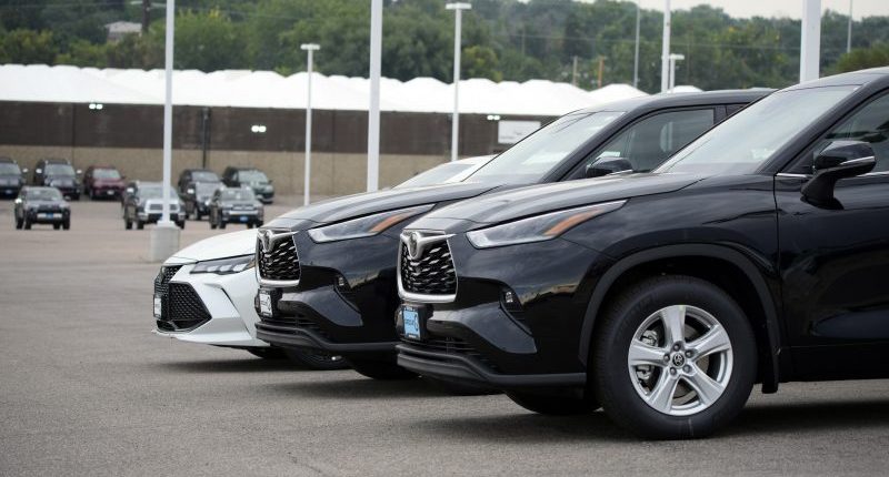 Auto industry feels impact of tariff confusion