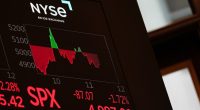 Bogus report on tariff pause briefly lifted markets before White House denied it