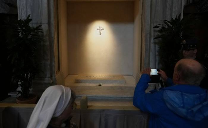 Catholic faithful pay respects to Pope Francis as his tomb opens to the public in Rome basilica