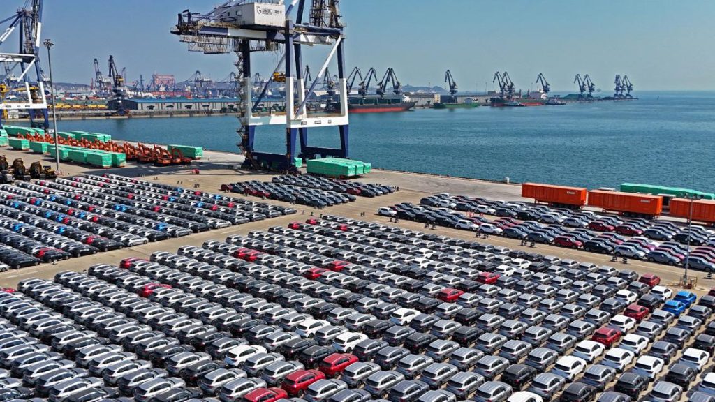 China hikes US tariffs to 125% amid trade war escalation