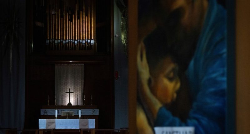 Churches sue Trump administration over 'chilling' ICE practice