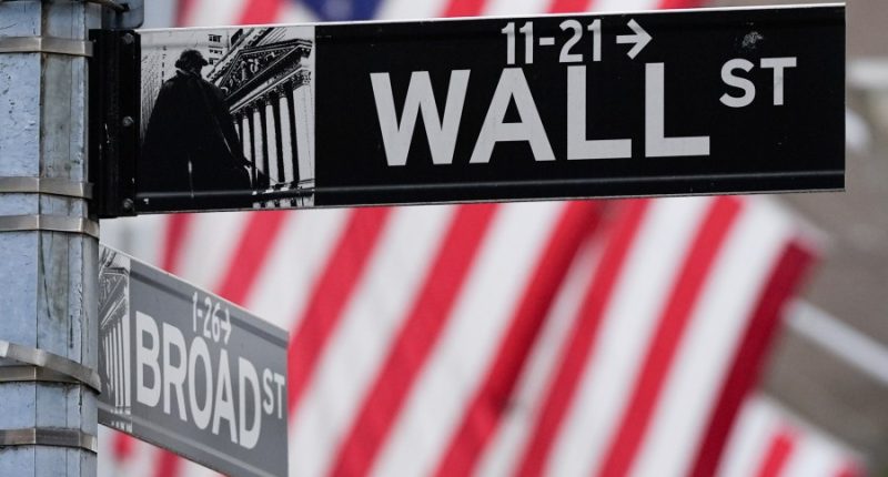 Dow jumps 1,300 points at open, rebounding amid China tariff tension