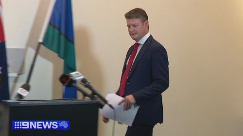 Education minister axes entire VCAA board in the wake of review into exam bungle