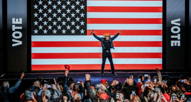 Elon Musk did a 'good job,' but it's time to go: O'Reilly