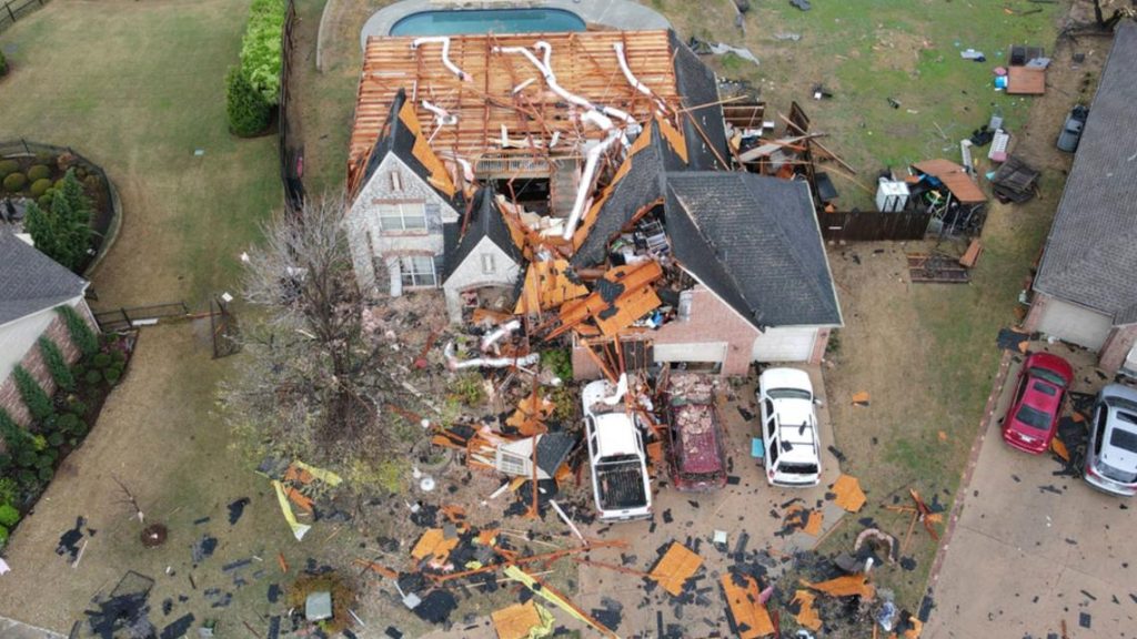 High-risk tornado forecast for 2.5 million people across several states