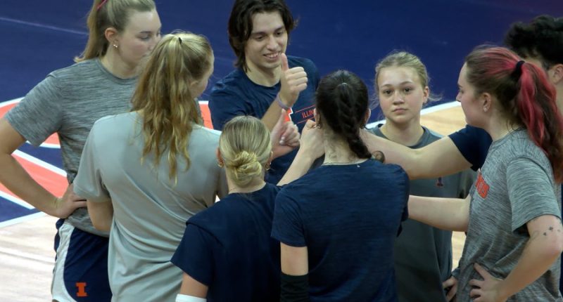 Illini volleyball newcomers growing bonds quickly