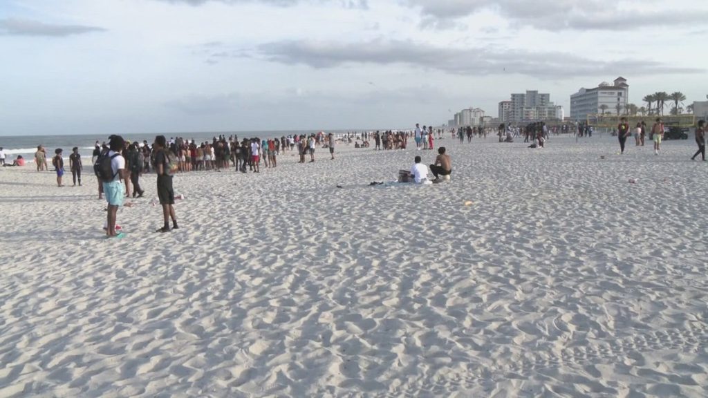 Jacksonville Beach Police warn of unpermitted gatherings