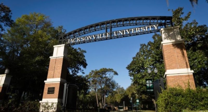 Jacksonville University cuts majors, lays off nearly 40 faculty