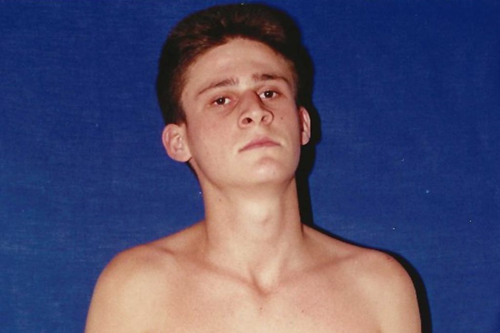 Journalist Fatally Shot in Head in New York City Restaurant in "Assassination"