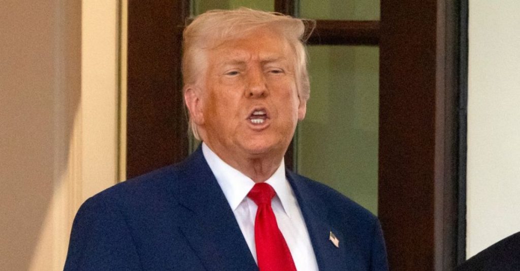 Judge blocks summary deportations, slams lack of due process