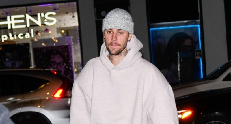 Justin Bieber Confronts Paparazzi in Tense Video: 'All You Want Is Money'