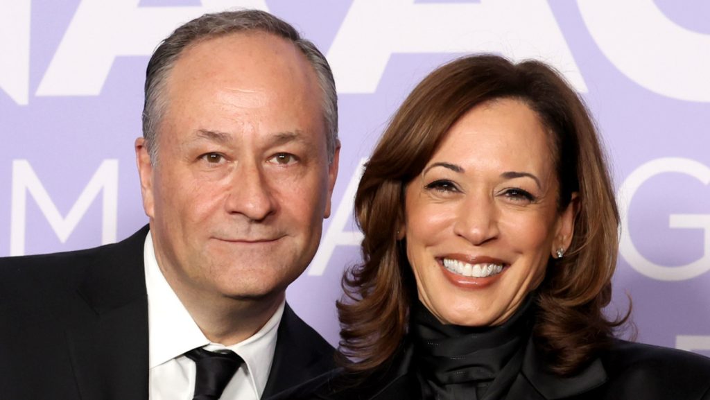 Kamala Harris' Husband Doug Emhoff Suffers Tragic Career Blow (& Trump Is To Blame)