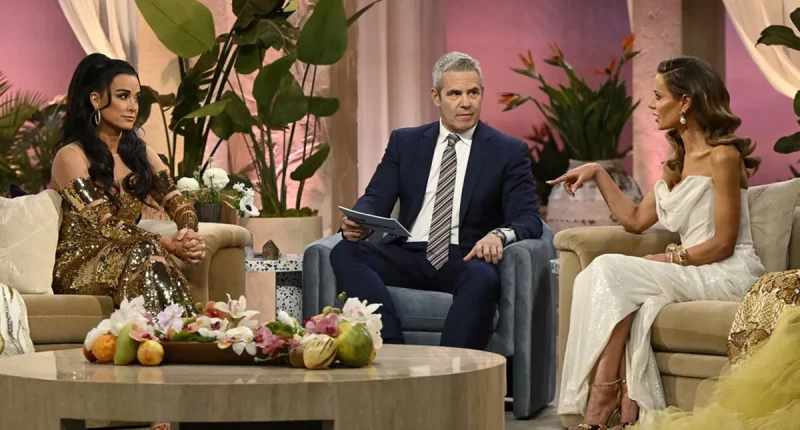Kyle Richards Finally Confronts Rumors That Mauricio Umansky Is a Cheater