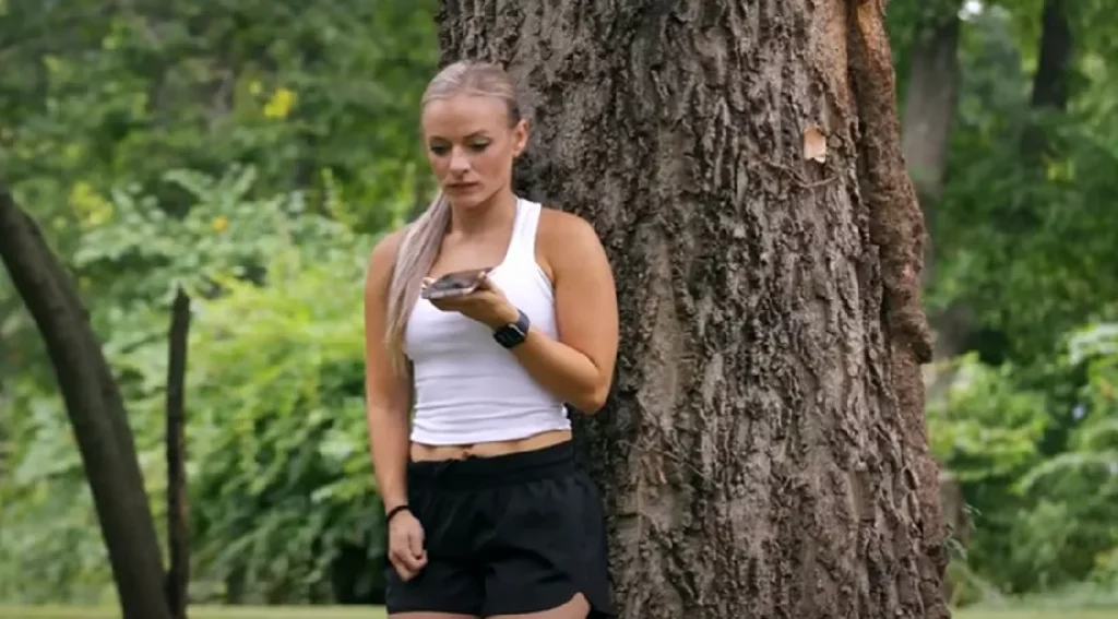 Mackenzie McKee Tells Late Mother About Twin Pregnancy at Gravesite