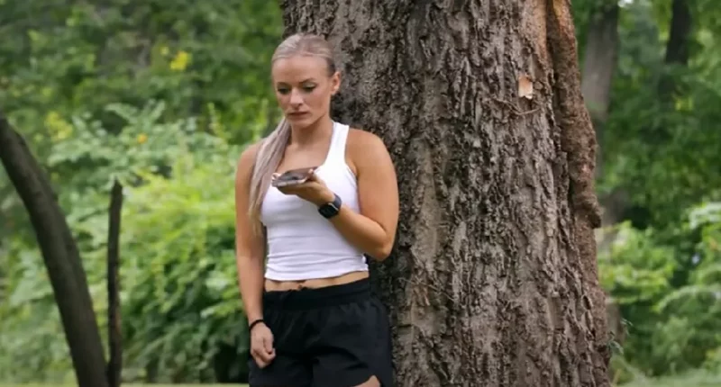 Mackenzie McKee Tells Late Mother About Twin Pregnancy at Gravesite