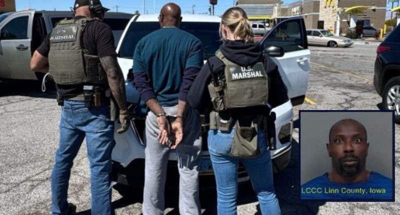 Man killed pregnant woman, left her in shopping cart: Cops