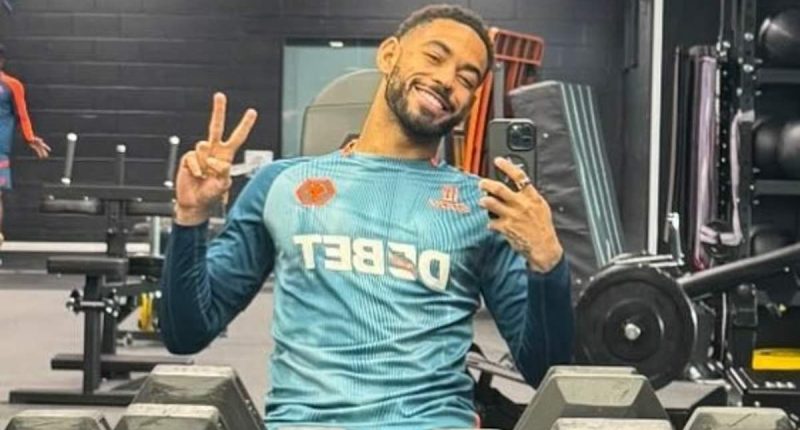 Matheus Cunha makes cryptic social media post as Man United close on agreement for £62.5m Wolves forward
