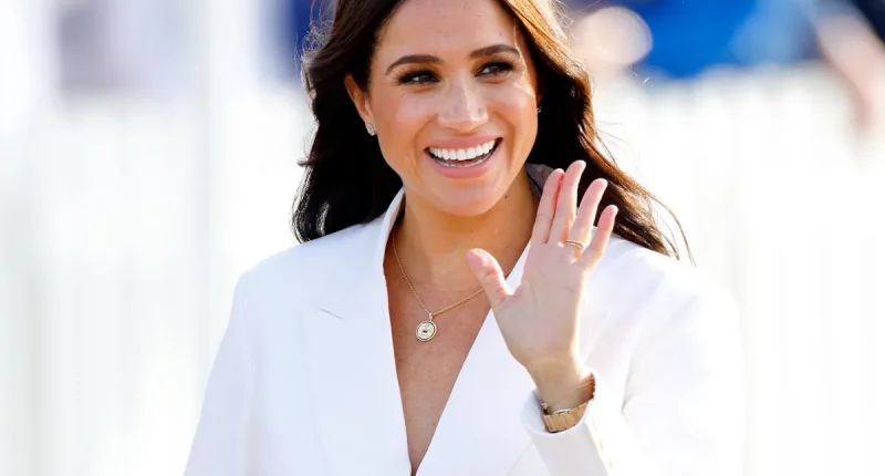 Meghan Markle Deactivated Comments on Her Instagram But Claims Fans Are Talking to Her
